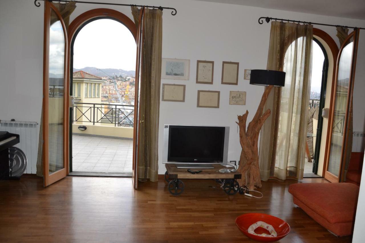 Mare Nostrum La Spezia Buitenkant foto
