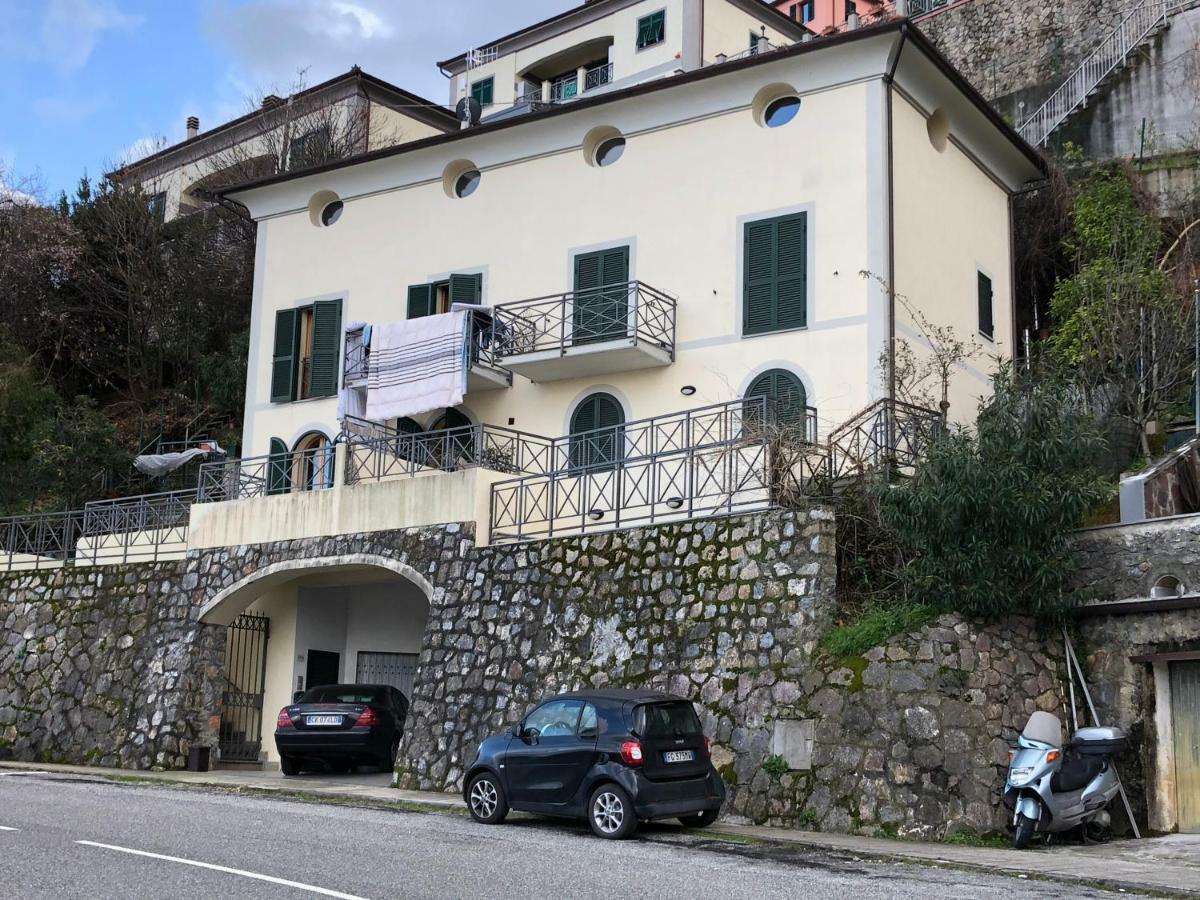 Mare Nostrum La Spezia Buitenkant foto